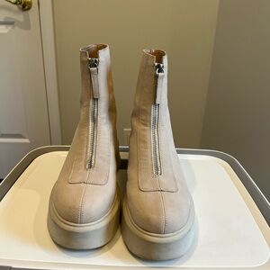 Steve Madden JONES BONE NUBUCK Booties